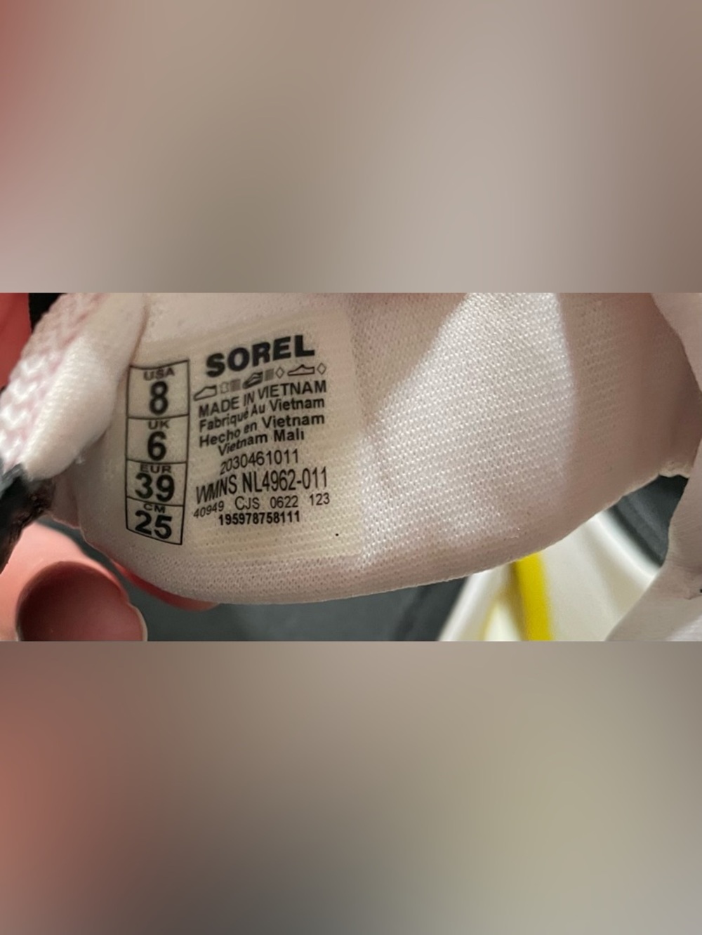 SOREL Women's Kinetic Impact Y
Strap Sandals in black , Sz 8 - Picture 11 of 15